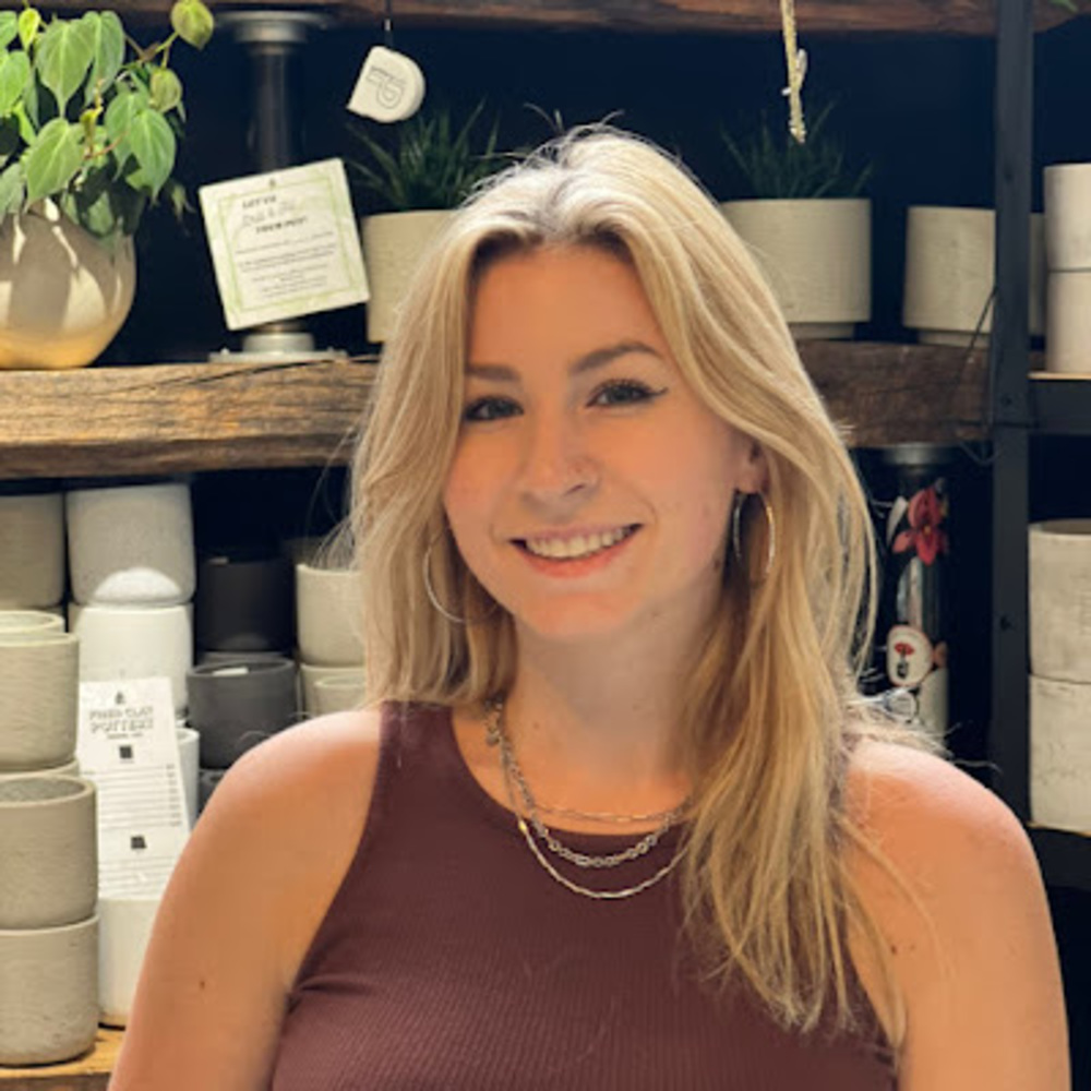Meet your Posher, Makayla
